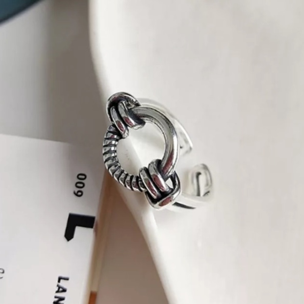 🔘Insta circle sterling silver ring - Picture 5 of 5